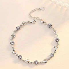 Fashionable Sweet Heart Shape Zircon Bracelets