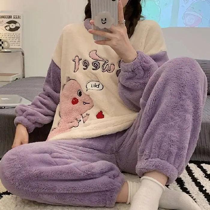 Autumn Winter New Warm Flannel Women Pajamas Set