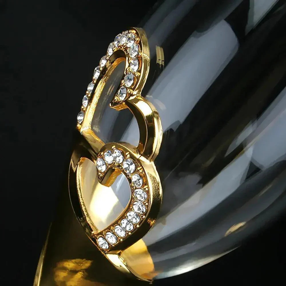 Crystal champagne glasses for wedding