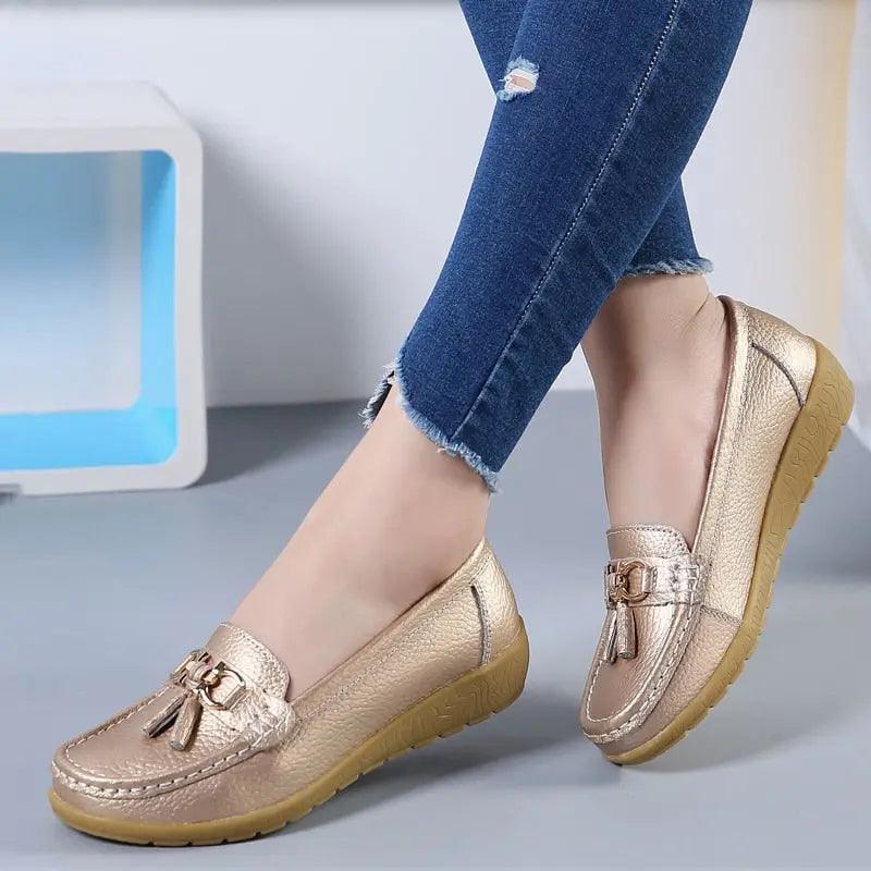 Cut Out Leather Breathable Moccasins Women Casual Shoes