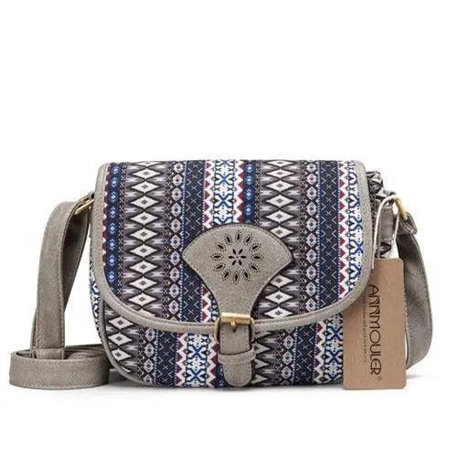 Design Women Shoulder Bag Vintage Hollow Out Crossbody Bag Pu Leather