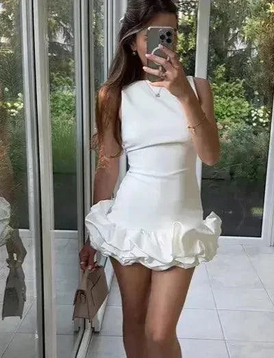 Elegant O-neck Layered Pleated Slim Fit Mini Dress