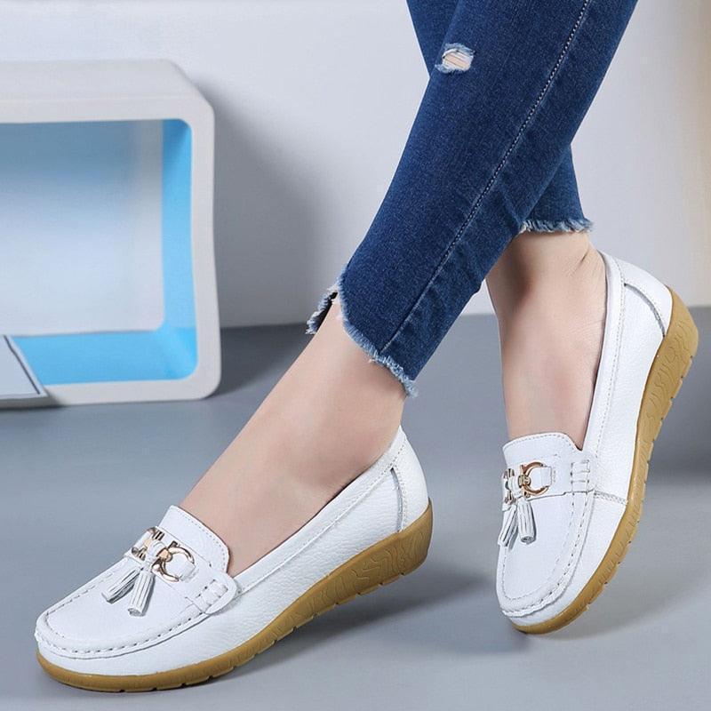 Cut Out Leather Breathable Moccasins Women Casual Shoes