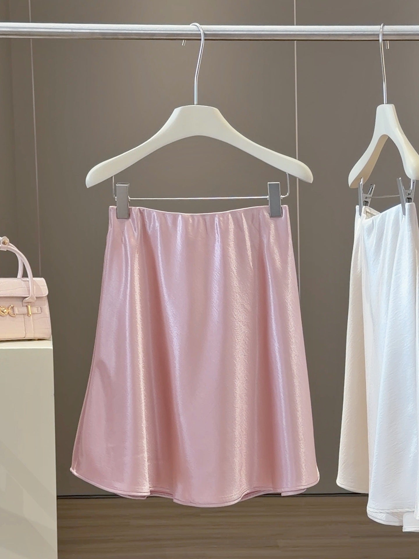 Graceful Satin Acetate Fishtail A Line Sheath Short Skirt