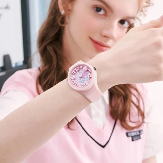Design Sports waterproof Luminous watch for Gift